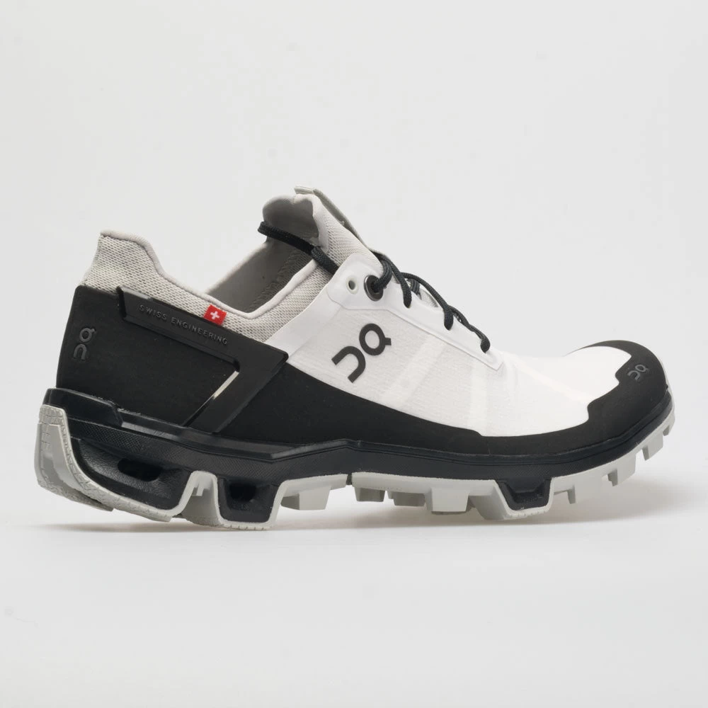 On Running On Cloudventure Peak Women's White/Black 6 On Running On Cloudventure Peak Women's White/Black - Image 6